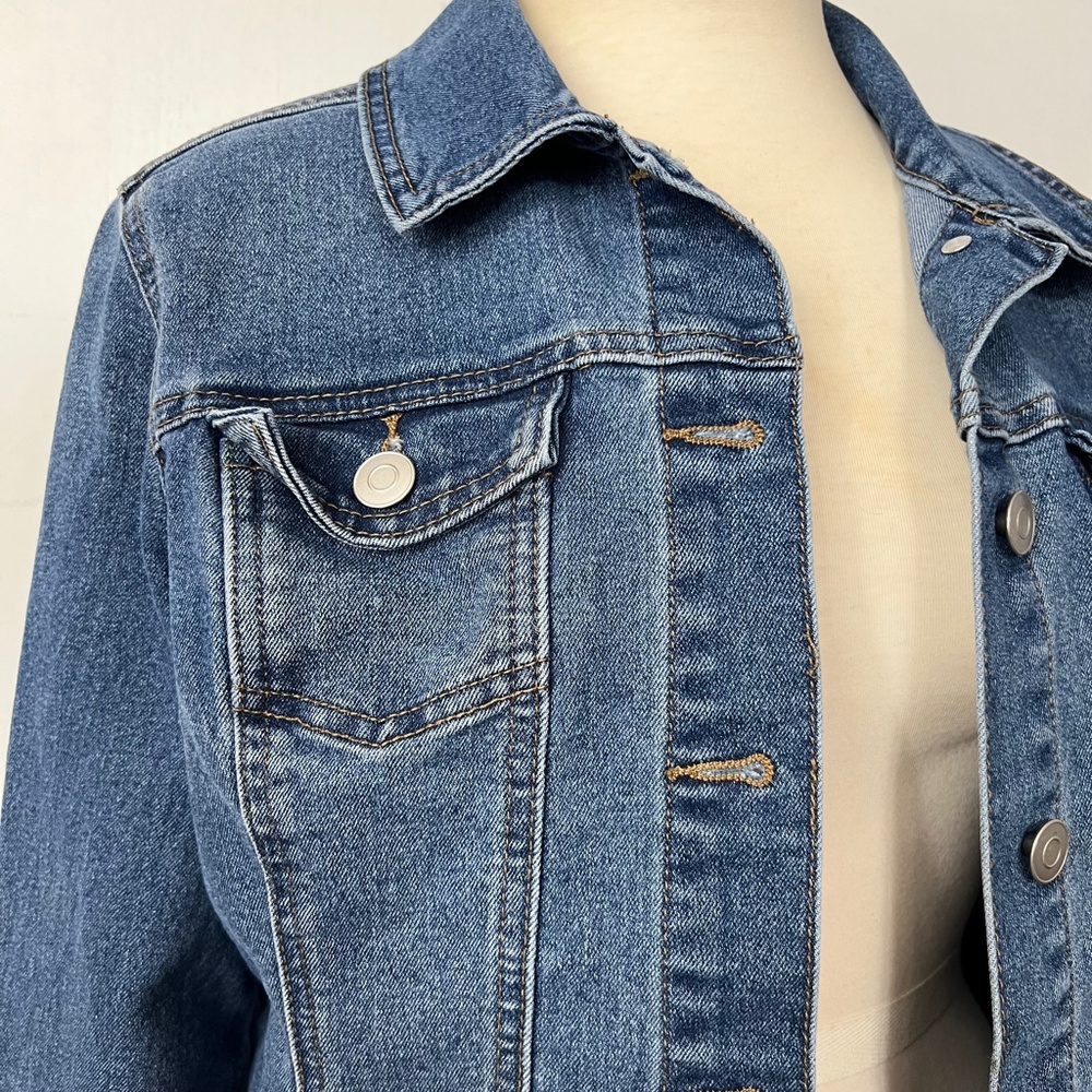 Jean Jacket - Picture 2 of 4